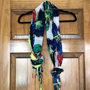Fun Loft scarf